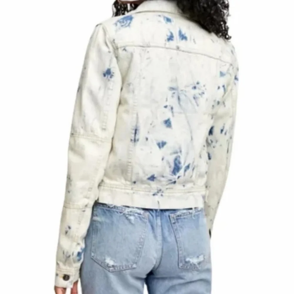 FREE PEOPLE Rumors Tie Dye Unique Semi-cropped Denim Jacket NWT XS - Picture 2 of 12